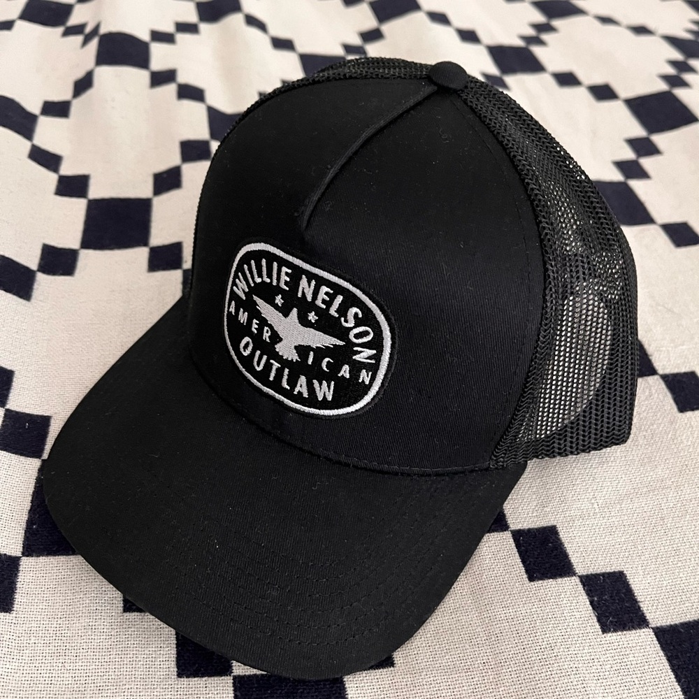 Willie Nelson American Outlaw Black Trucker Hat